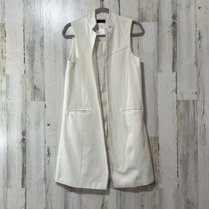 mark. Women’s Long Vest White  Sleeveless